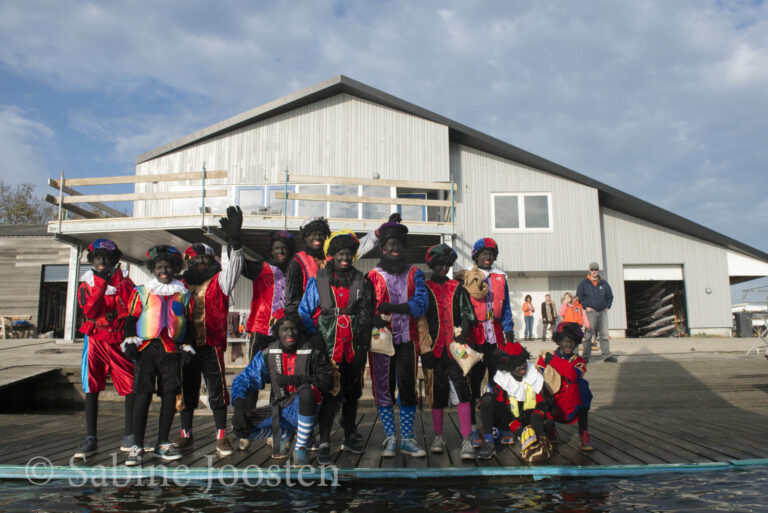 Read more about the article Zie ginds komt de stoomboot