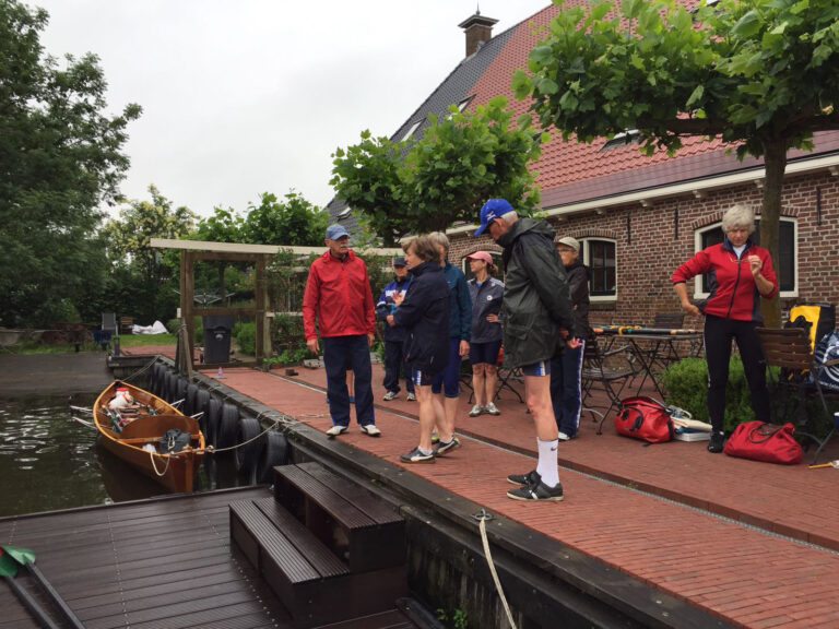 Read more about the article Roeiweekend Wartena, Friesland